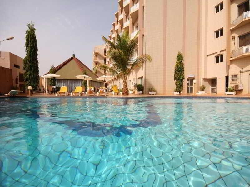 Acropole Hotel コトヌー エクステリア 写真